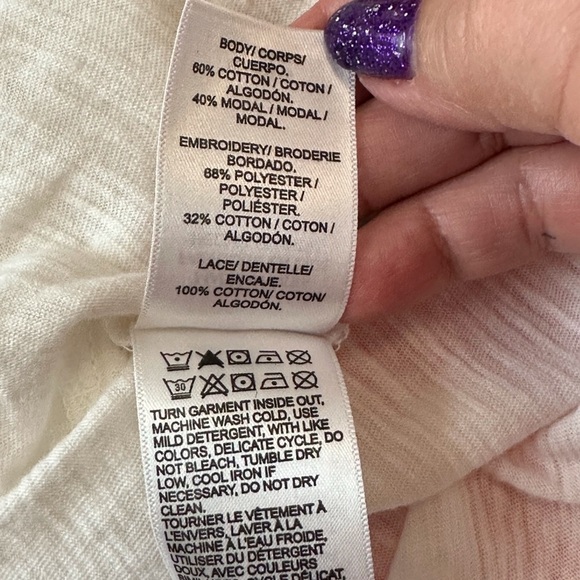 Lucky Brand Floral Botanical Embroidered Cotton/Modal Short Sleeve blouse Sz SP - Picture 5 of 7